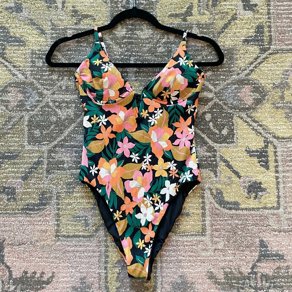 Juniors Volcom Had Me At Aloha One Piece Swim Suit Size S